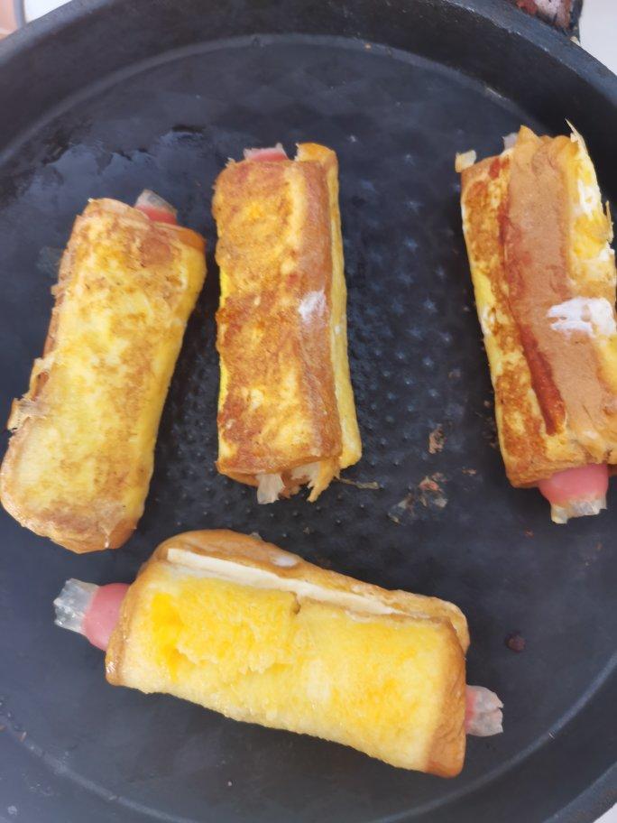 芝士香肠土司卷