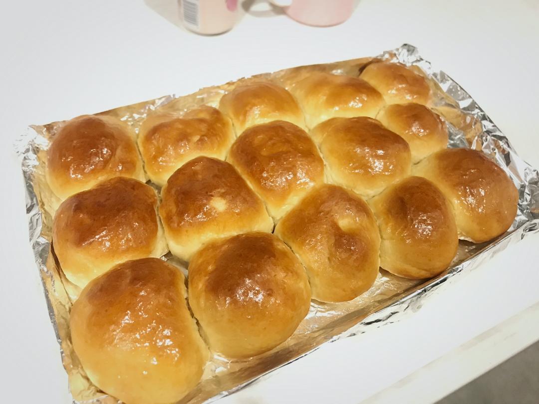 超级柔软拉丝的蜂蜜小餐包
