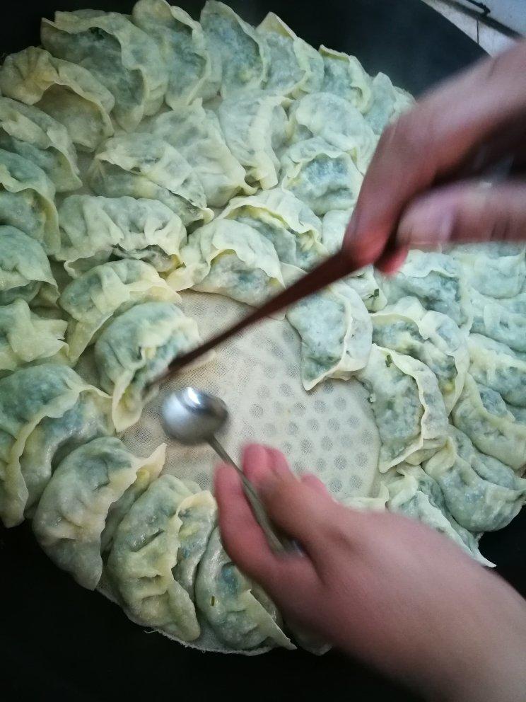 韭菜鸡蛋虾仁三鲜饺子