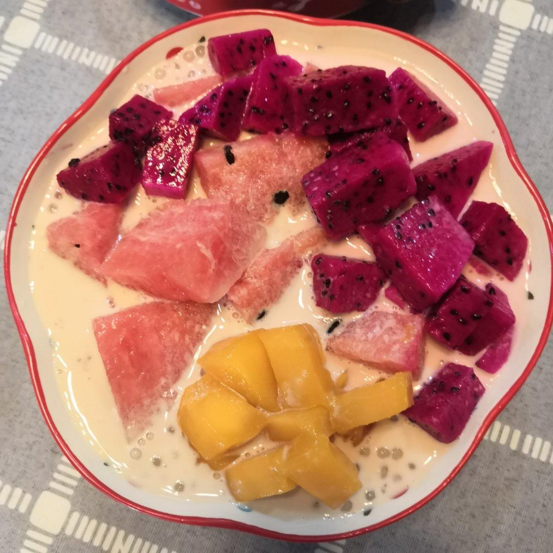 夏日清爽水果捞
