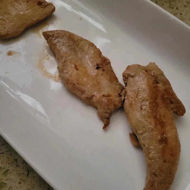蚝油煎鸡胸肉（真的只要腌了就炒鸡嫩！（新增微波式