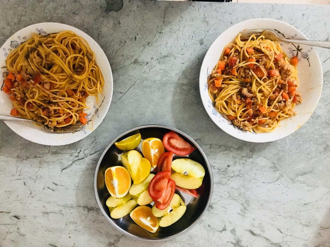 番茄肉酱意大利面