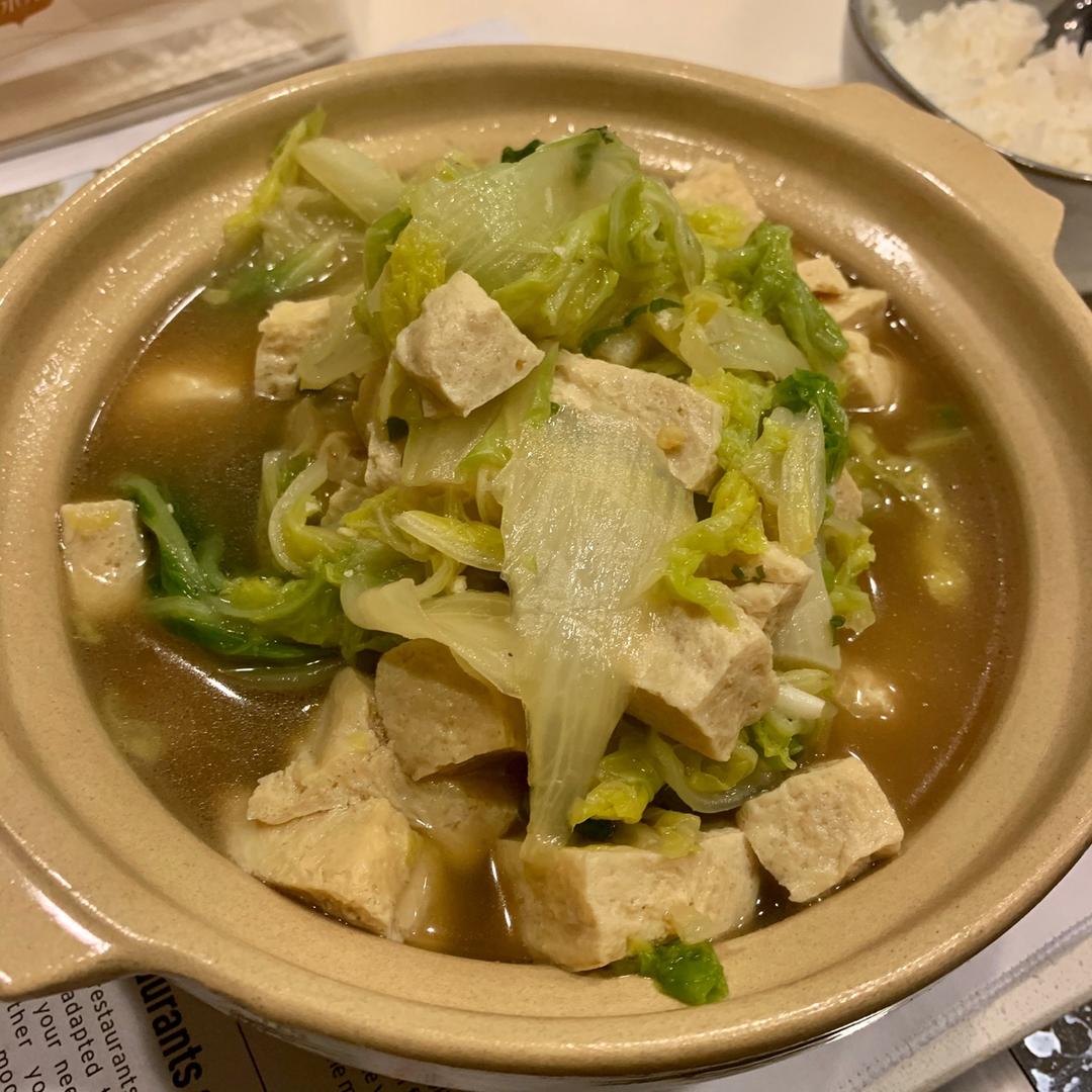 冬季家常菜：白菜炖豆腐