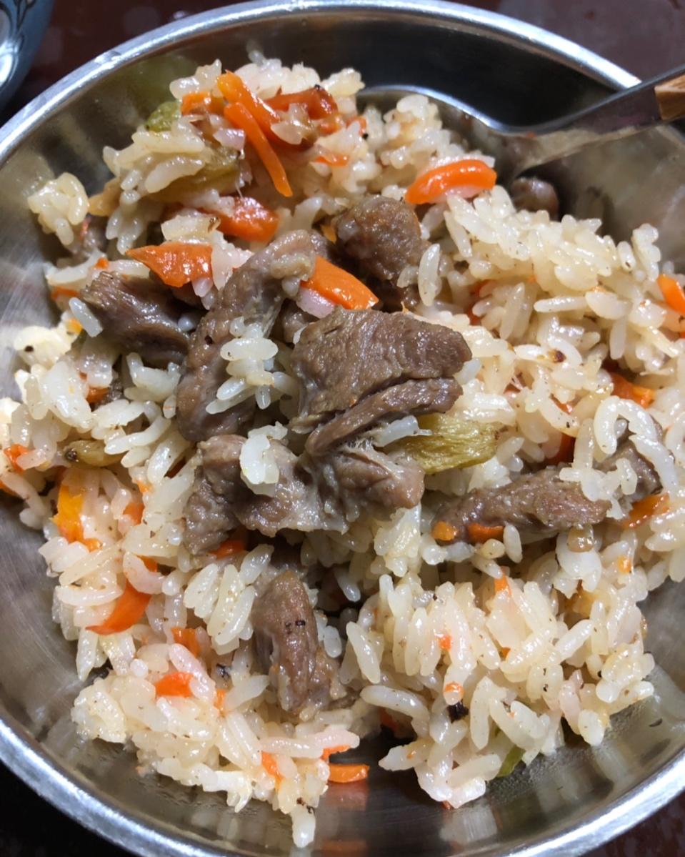 羊肉抓饭