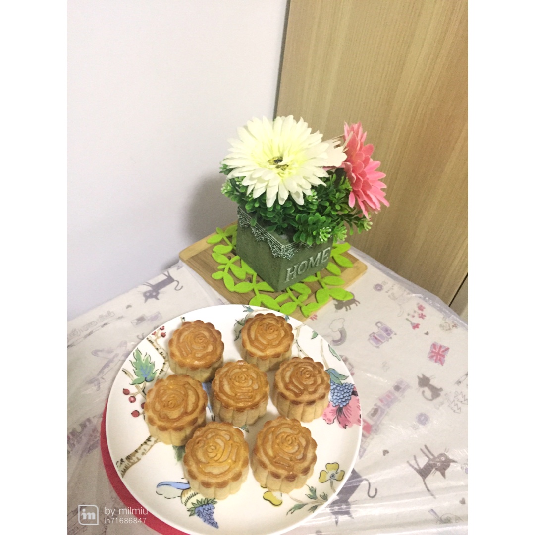 金沙奶黄月饼