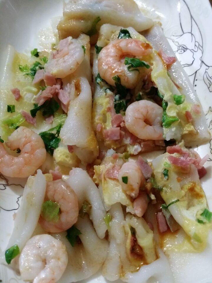 自制鲜虾肠粉和炒肠粉的做法