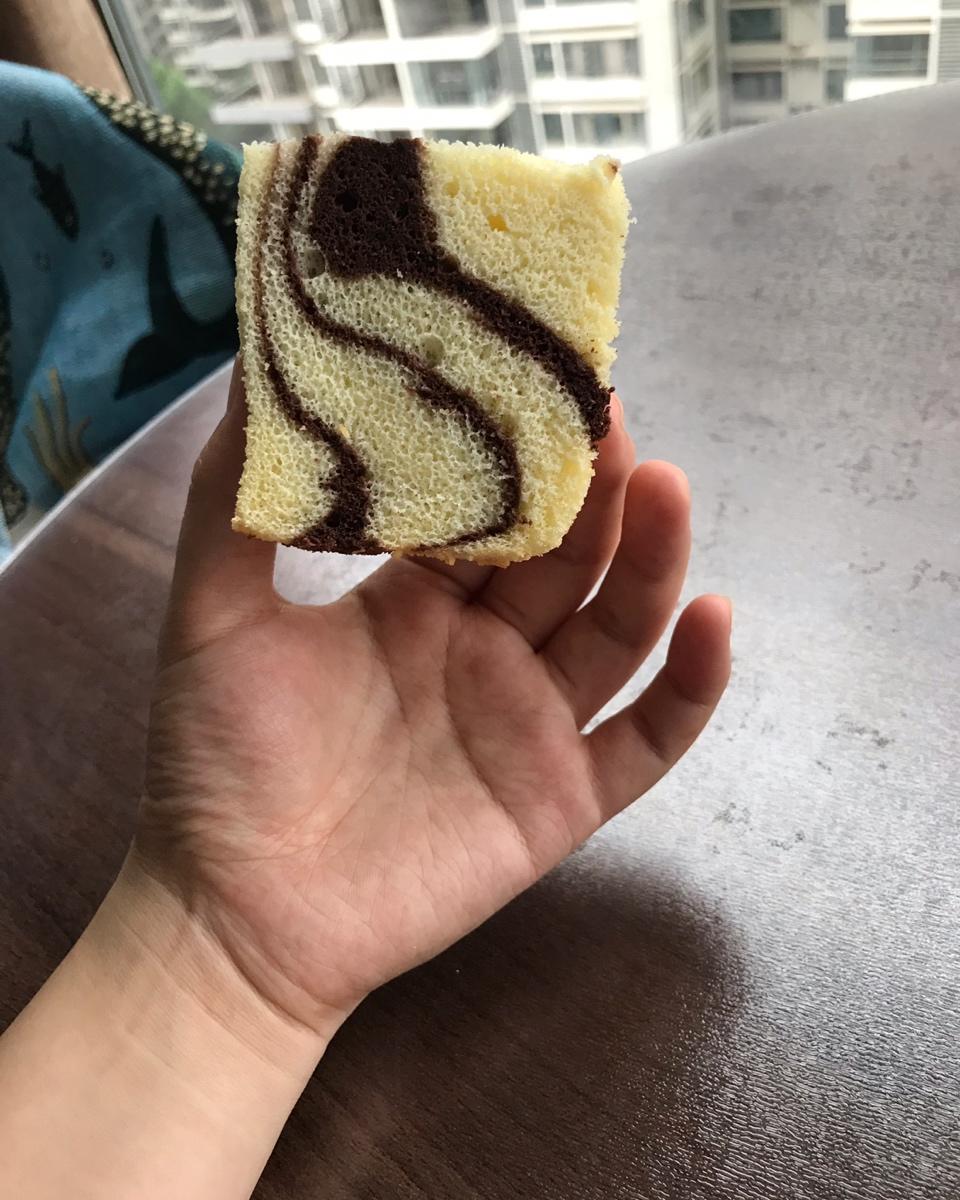 6寸酸奶斑马纹蛋糕