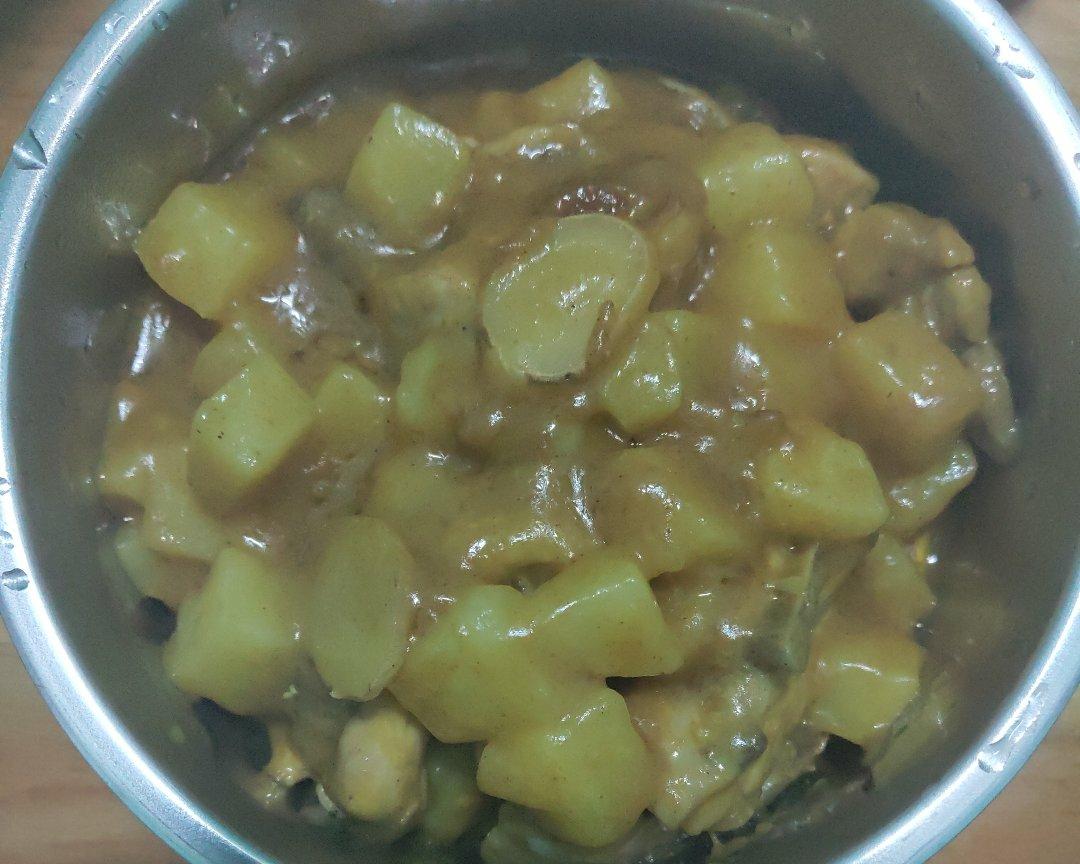 『电热饭盒』土豆咖喱鸡