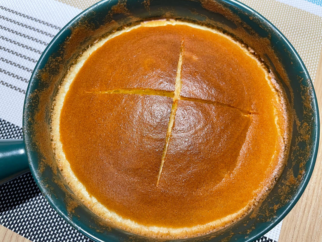 烤舒芙蕾🥞简单方便一次成功～口感绵密好吃😋