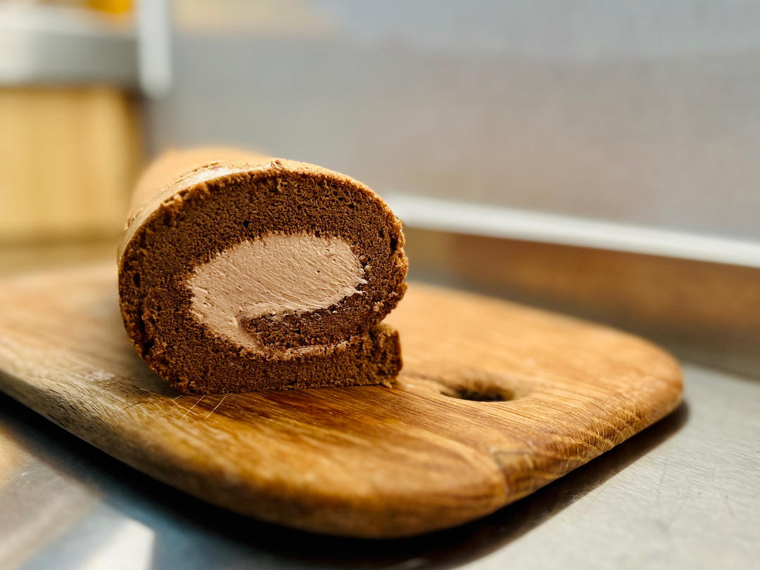 可可蛋糕卷🍰巧克力香缇奶油夹心