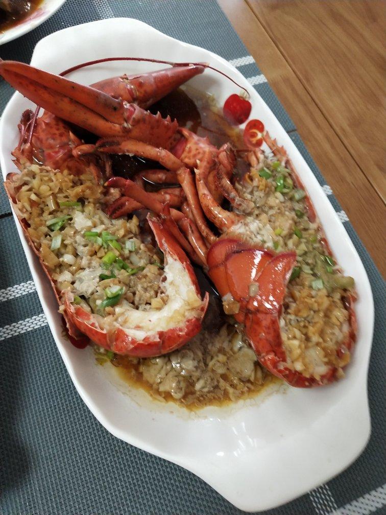 蒜蓉粉丝蒸龙虾