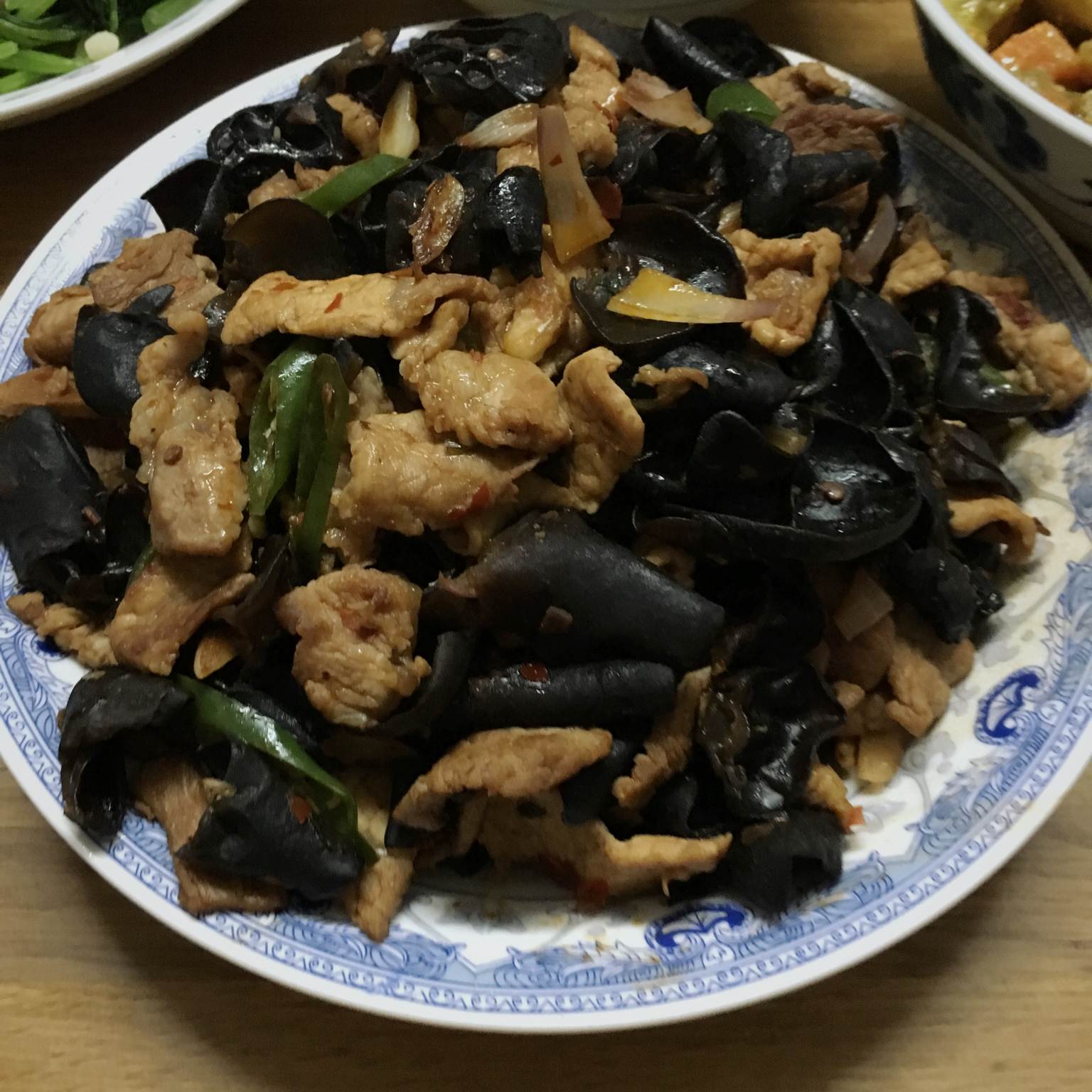 木耳炒肉