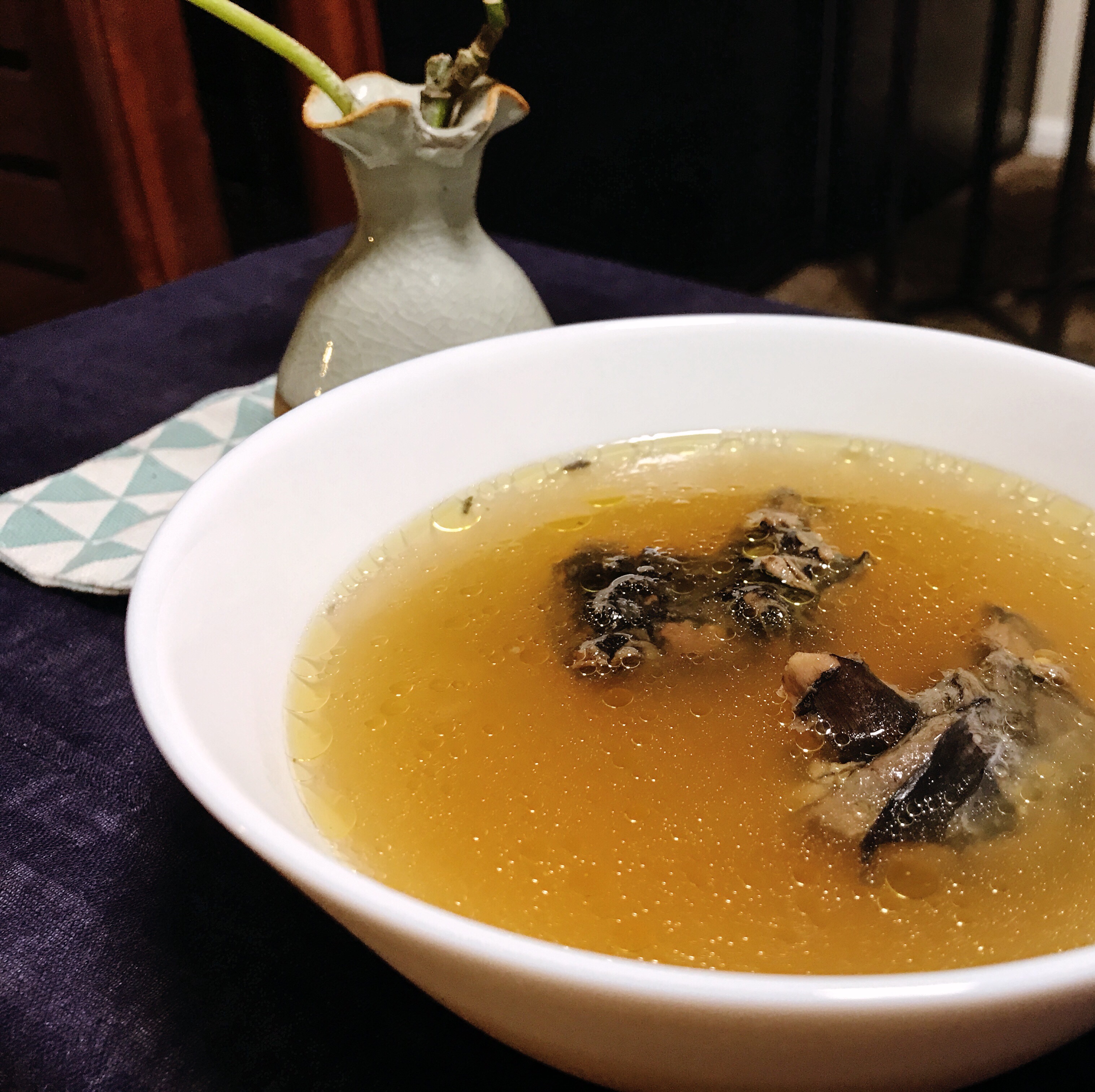 粤式祛湿排骨汤的做法