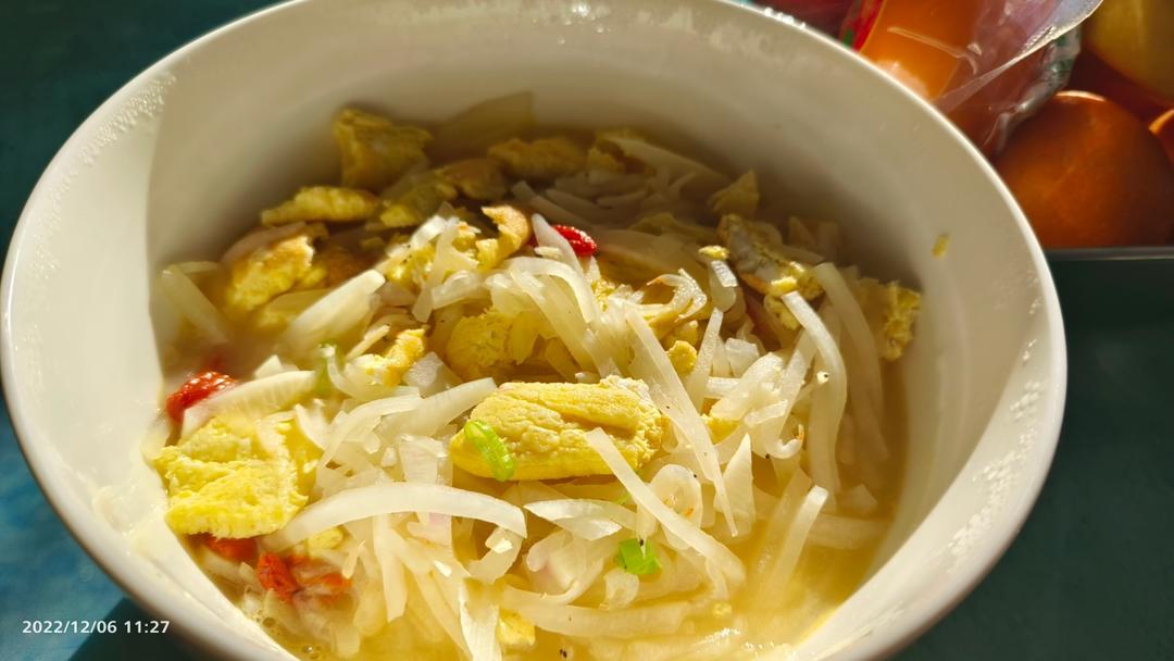 萝卜丝鸡蛋汤