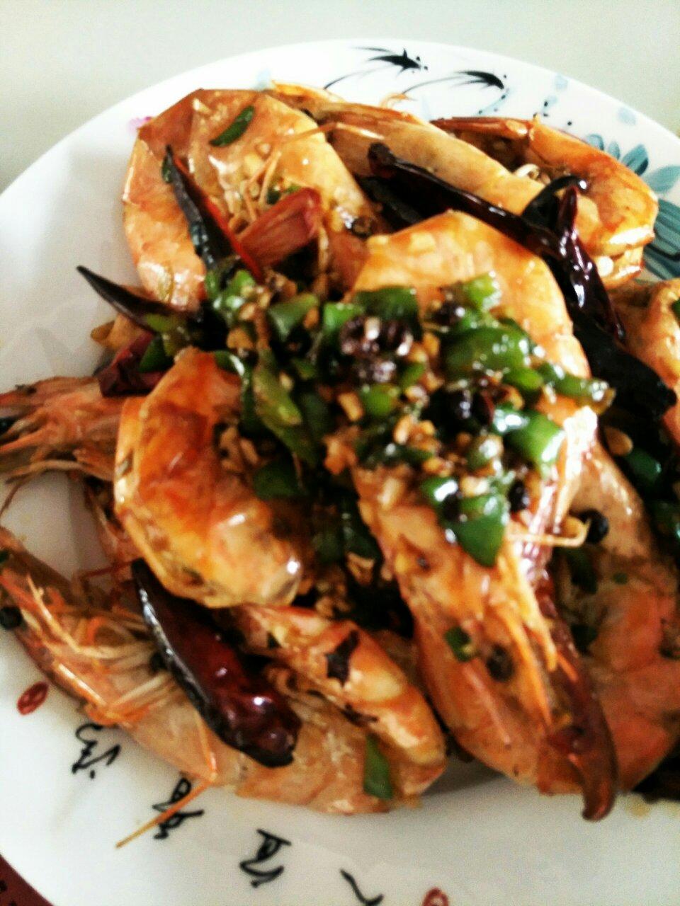 “麻辣”蒜蓉虾