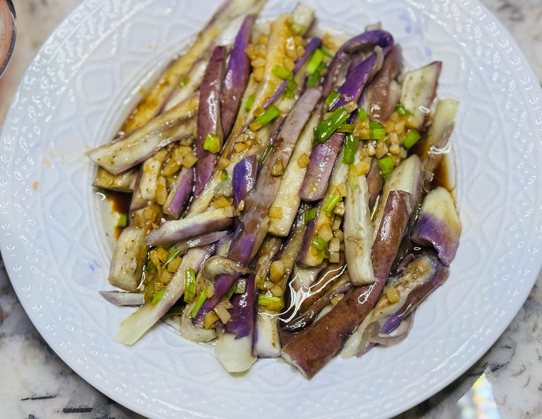 蒜泥茄子（蒸）