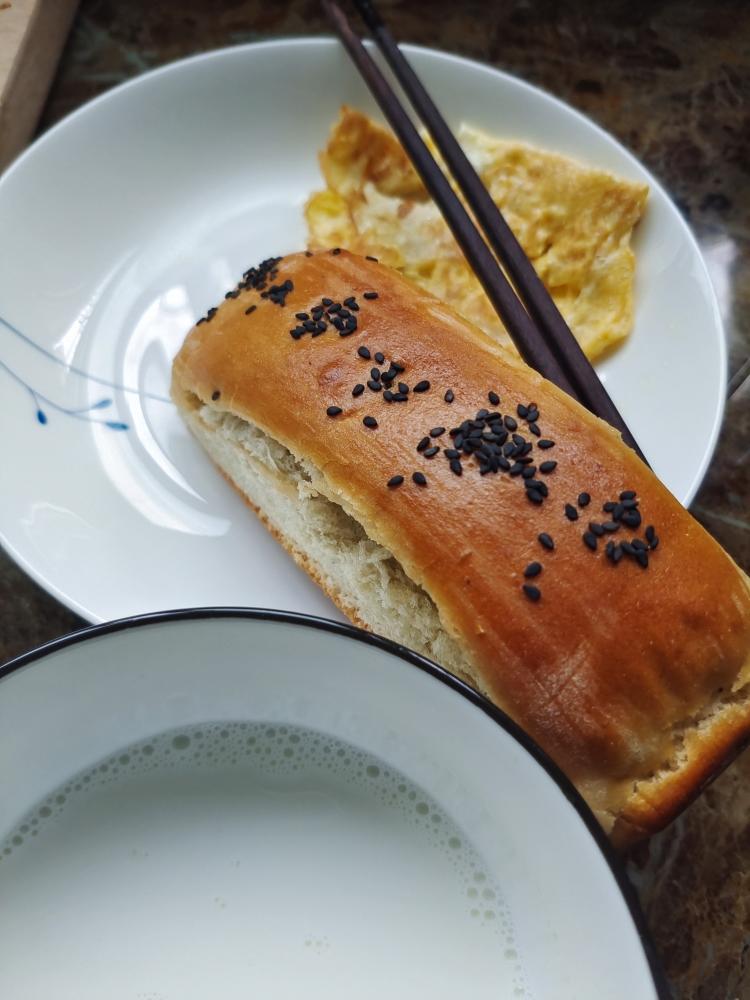 纯奶手撕吐司的做法 步骤1