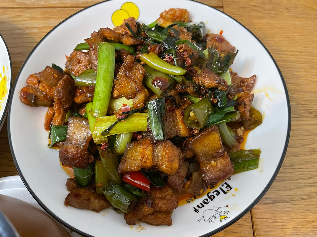 下饭家常菜“盐煎肉” 比回锅肉还好吃 做法简单很下饭