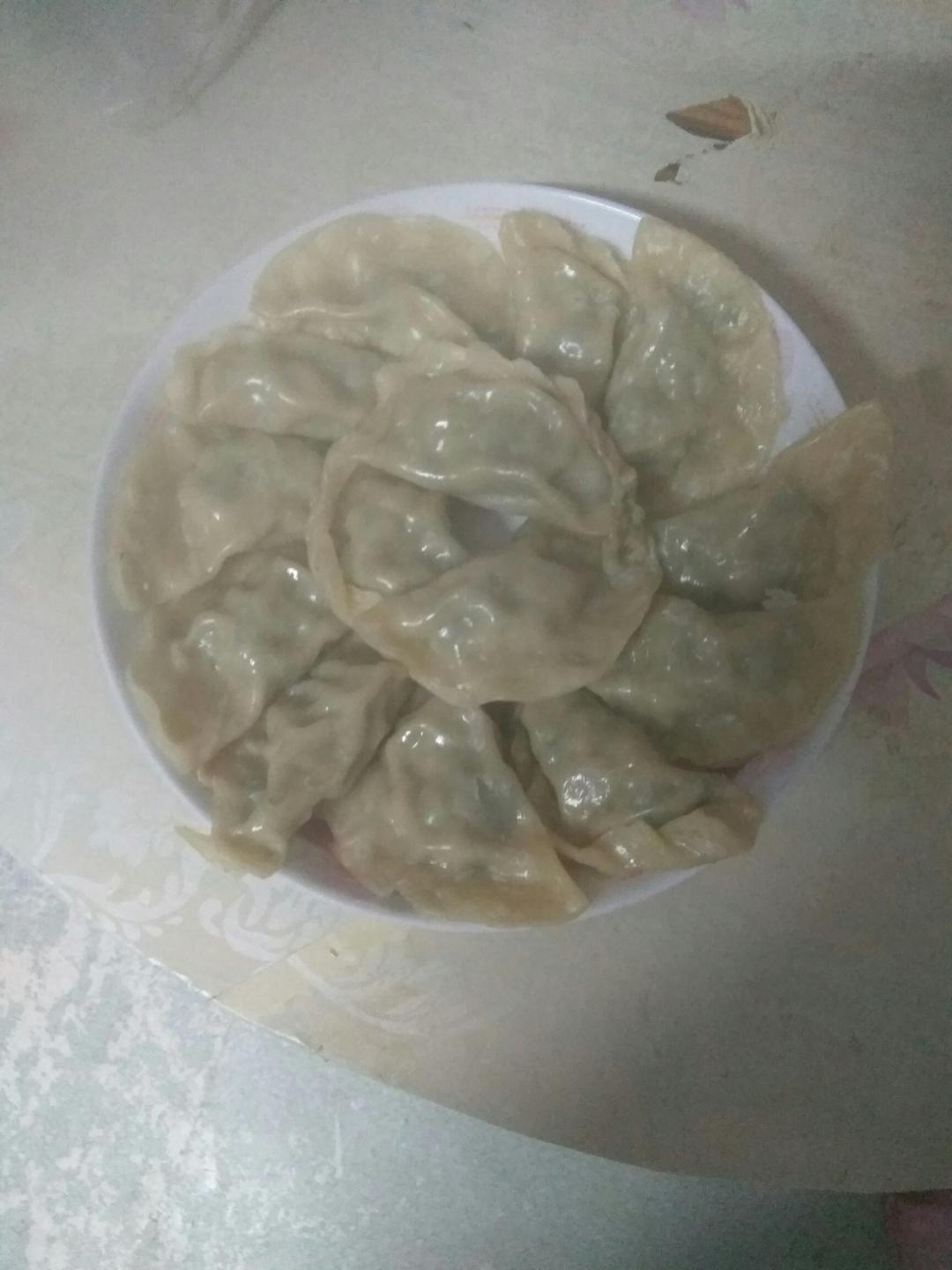 芹菜猪肉馅水饺