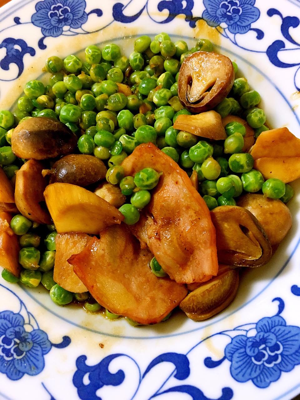 杂菇炒豌豆
