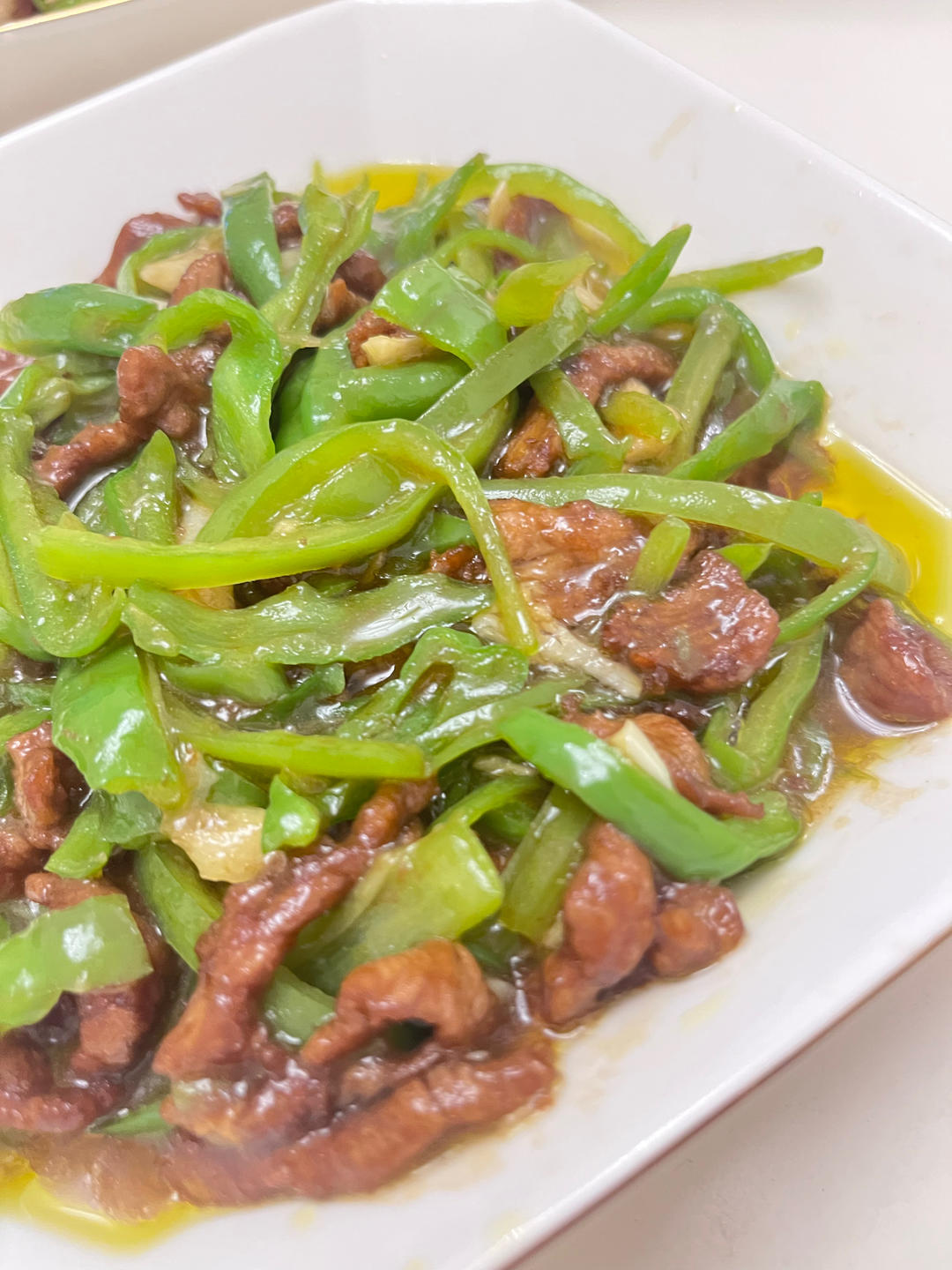 ‼️好吃到舔盘的青椒肉丝盖浇饭