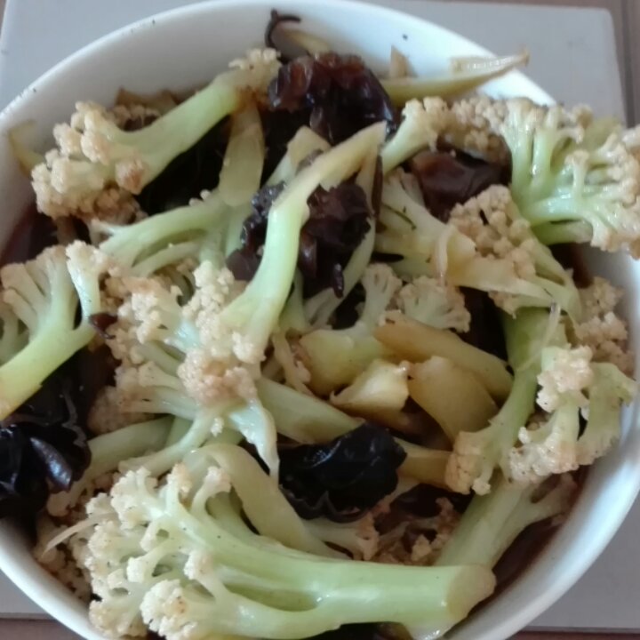 花菜炒木耳