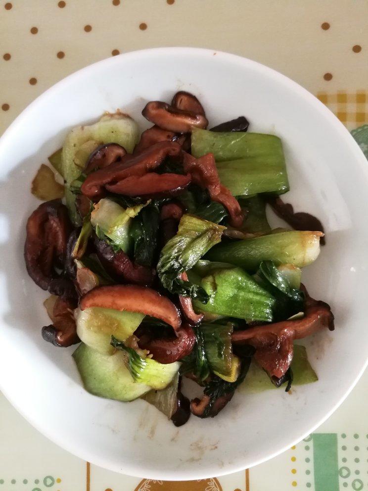 蚝油香菇油菜