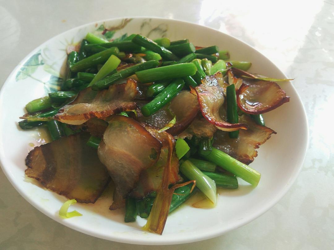蒜苔炒腊肉