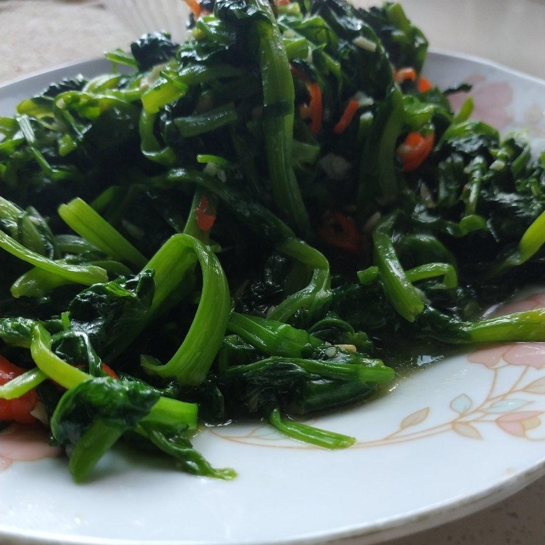 清炒豌豆尖