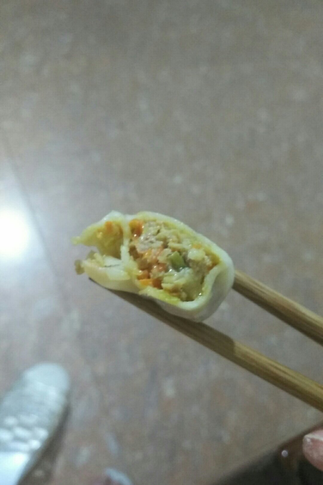 芹菜胡萝卜猪肉水饺