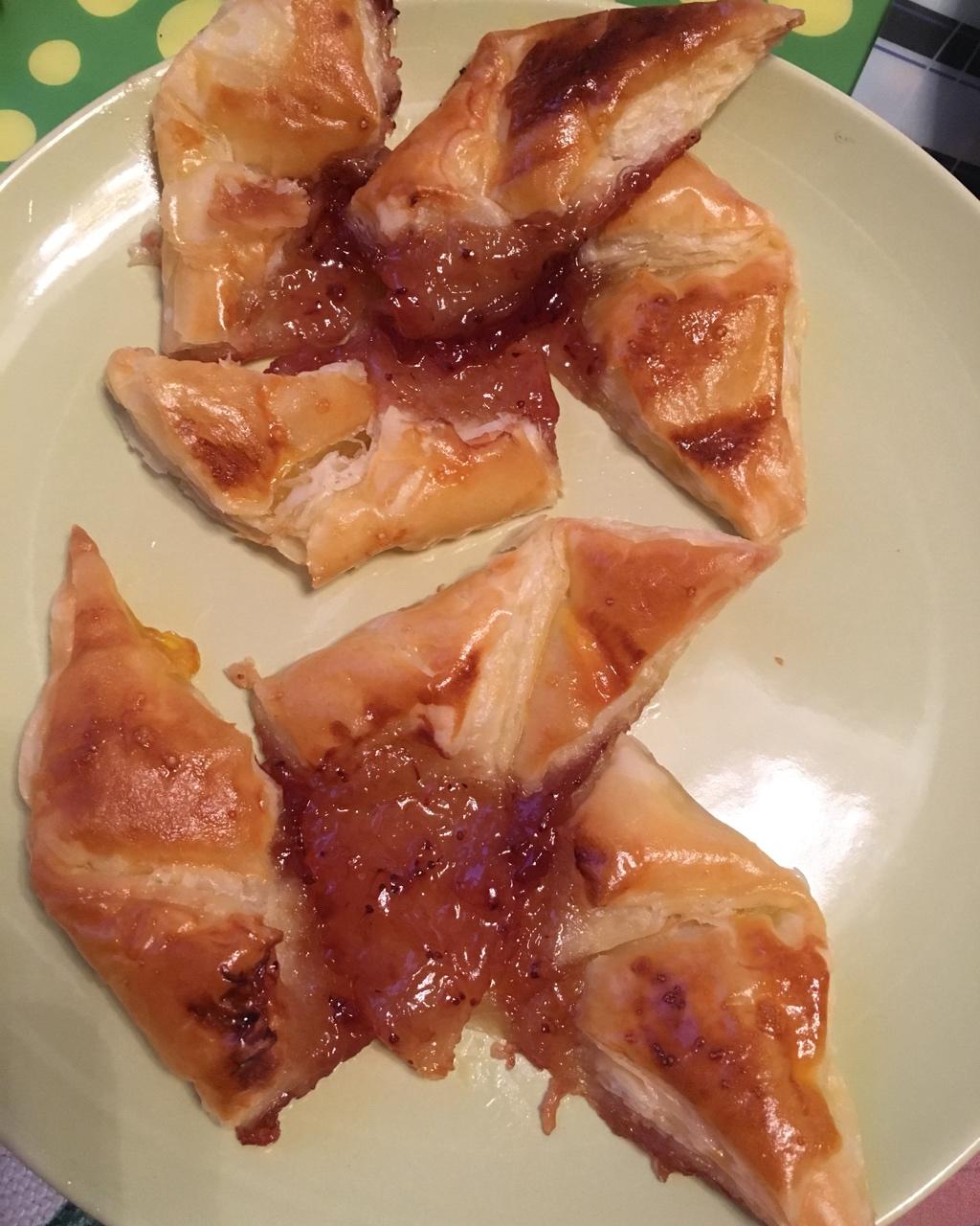 基础千层酥皮做法--附果酱酥、风车酥、蝴蝶酥和羊角酥整形