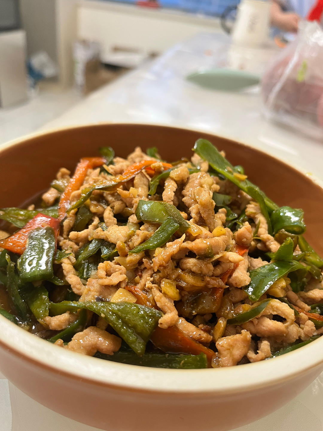 ‼️好吃到舔盘的青椒肉丝盖浇饭