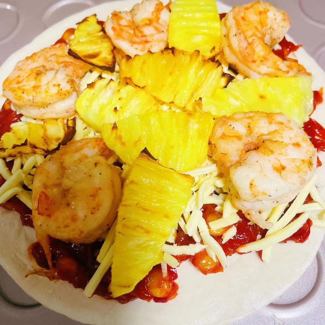 虾仁菠萝手抓饼披萨