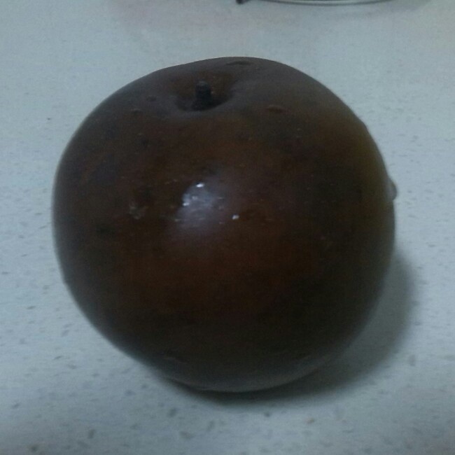 冻梨（冰箱冷冻）