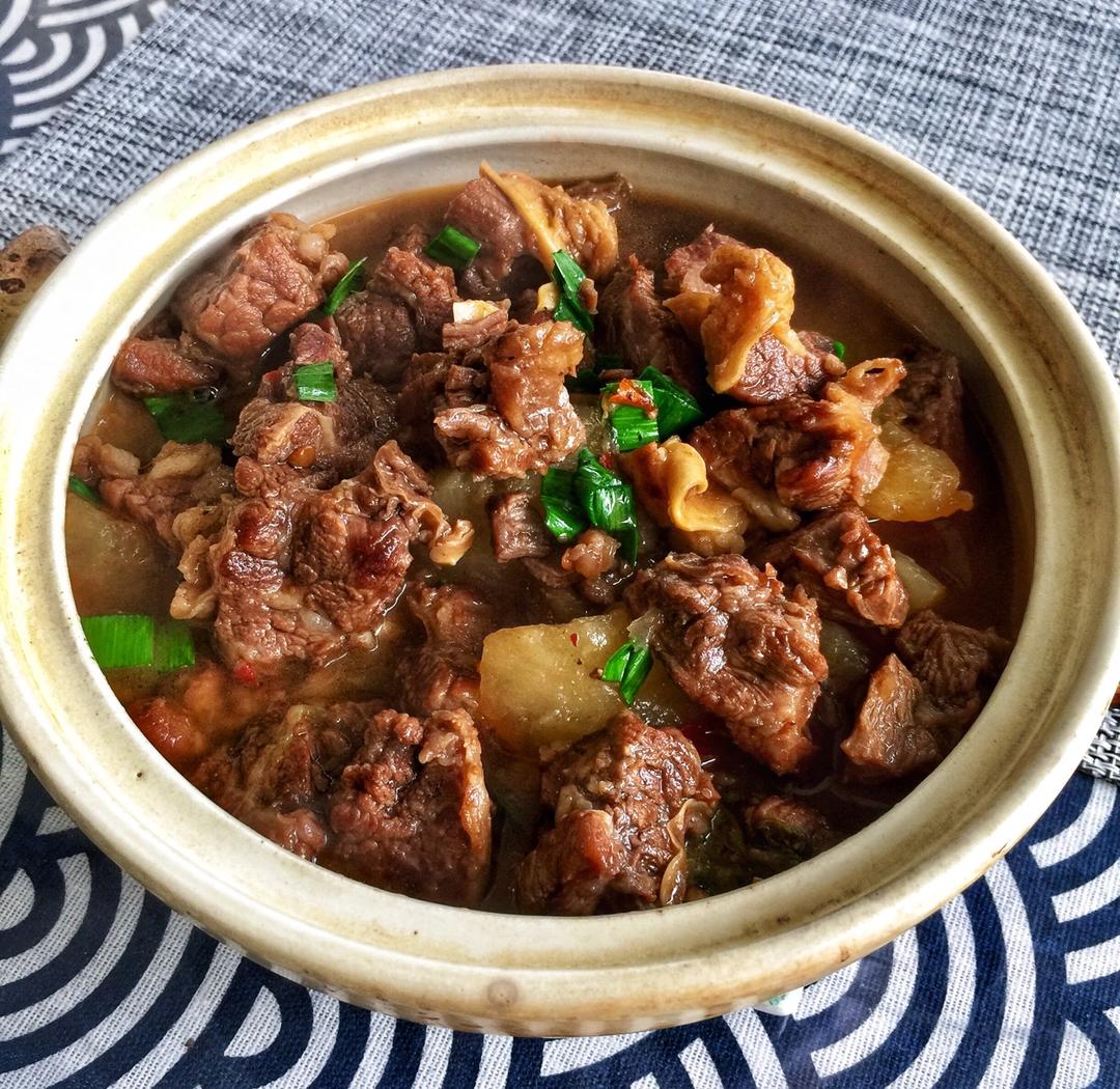 萝卜炖牛腩