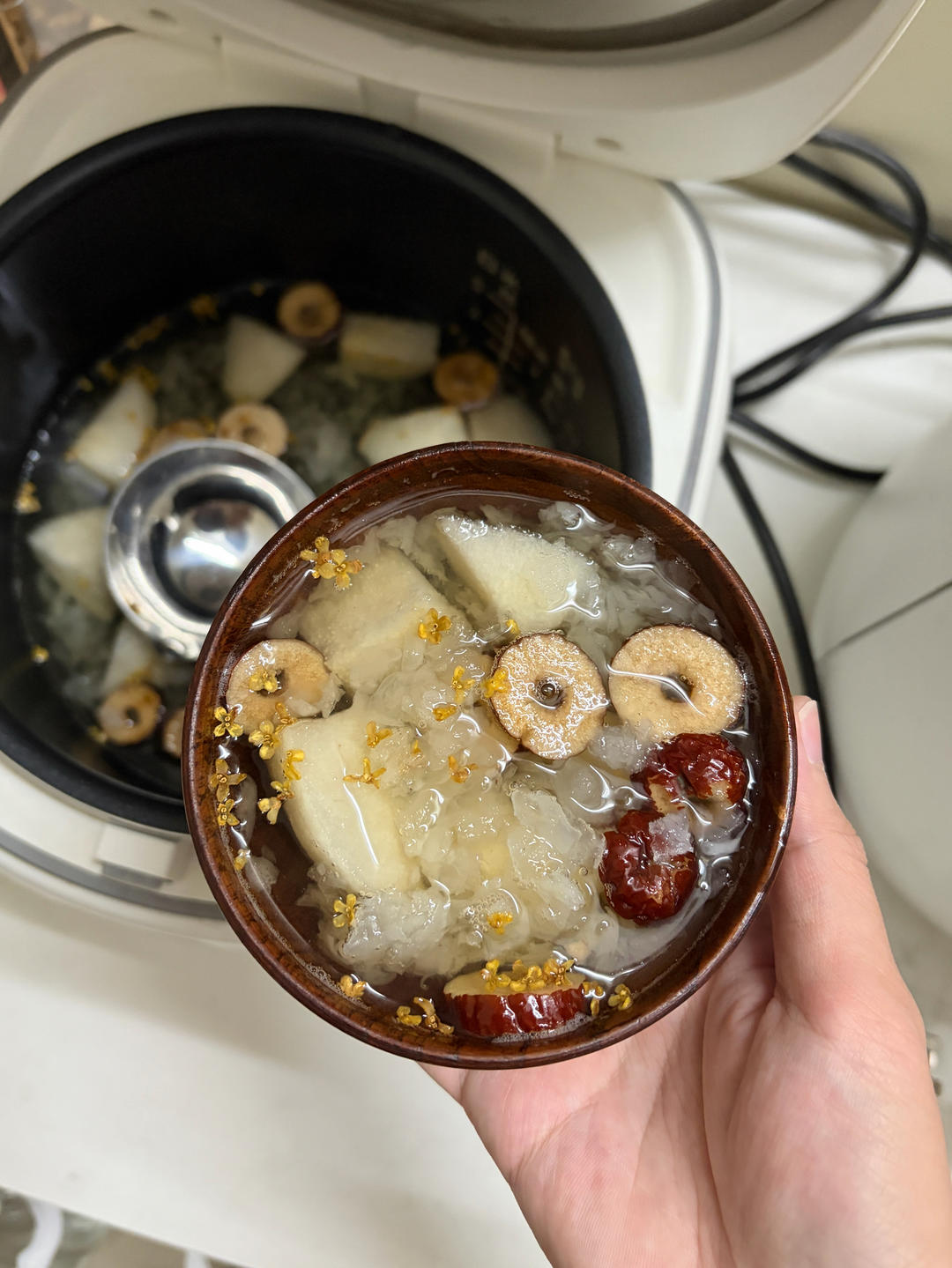 冰糖雪梨（止咳，中医给的）