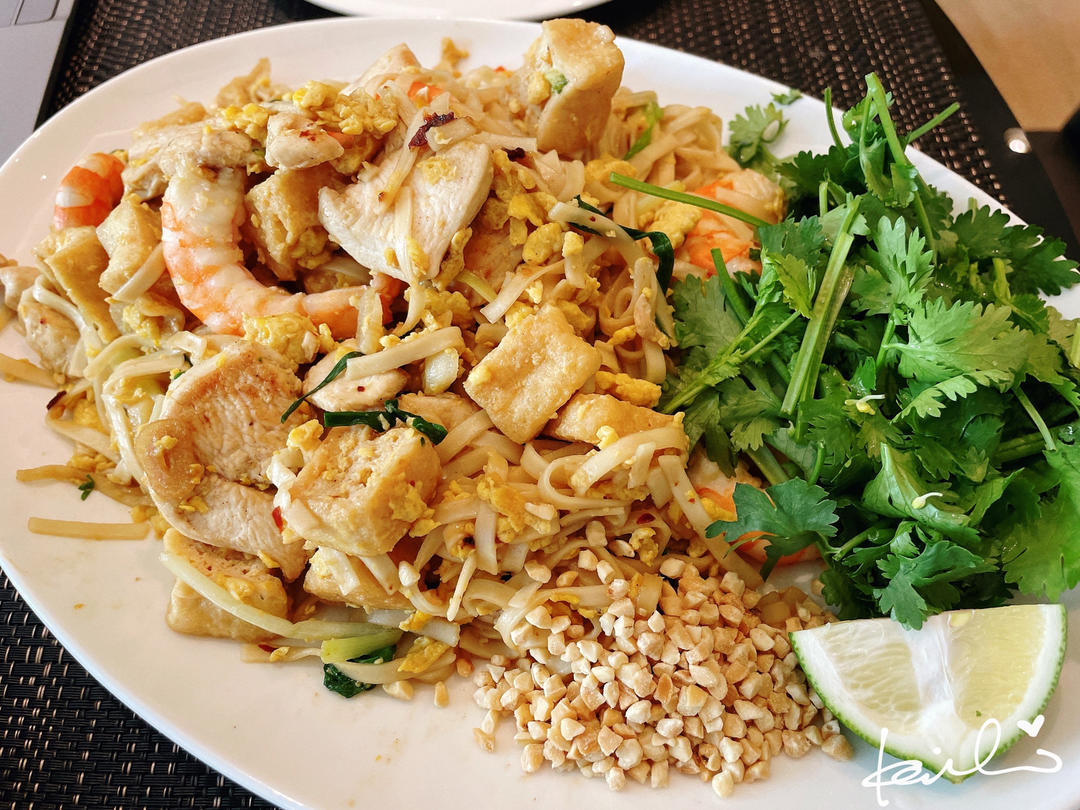 泰式炒面 PAD THAI