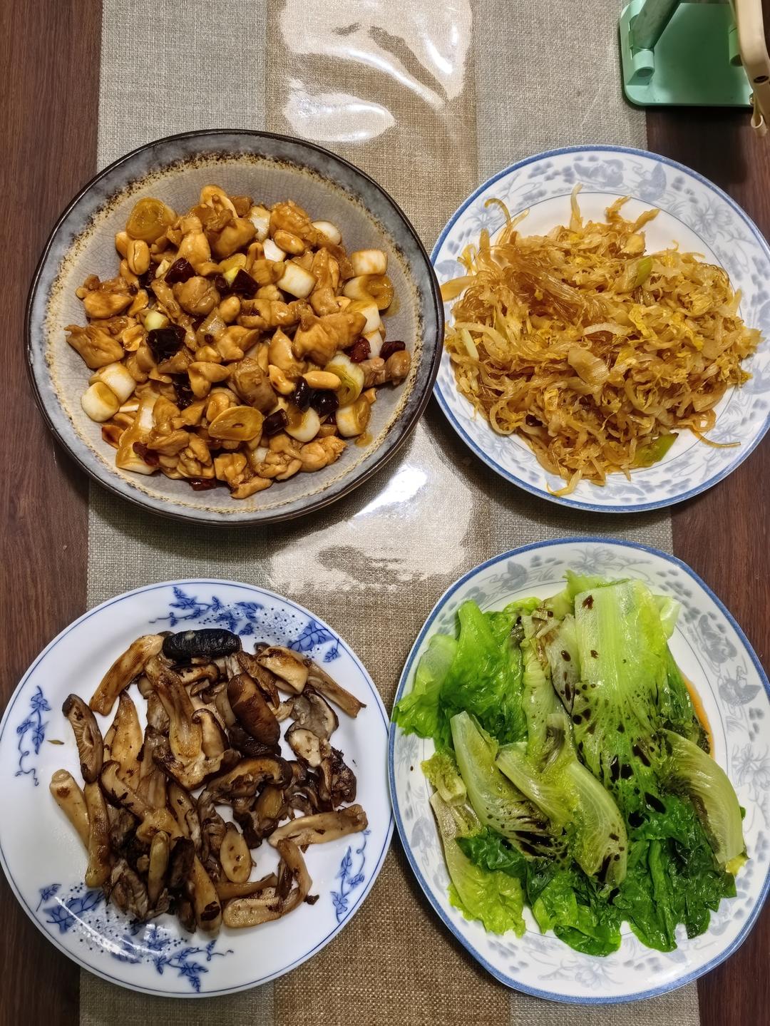高三小餐桌