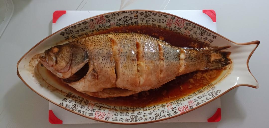 10分钟做 清蒸鲈鱼 （附切鱼图解）