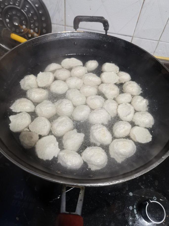 不柴的无油豆腐鸡胸肉丸子