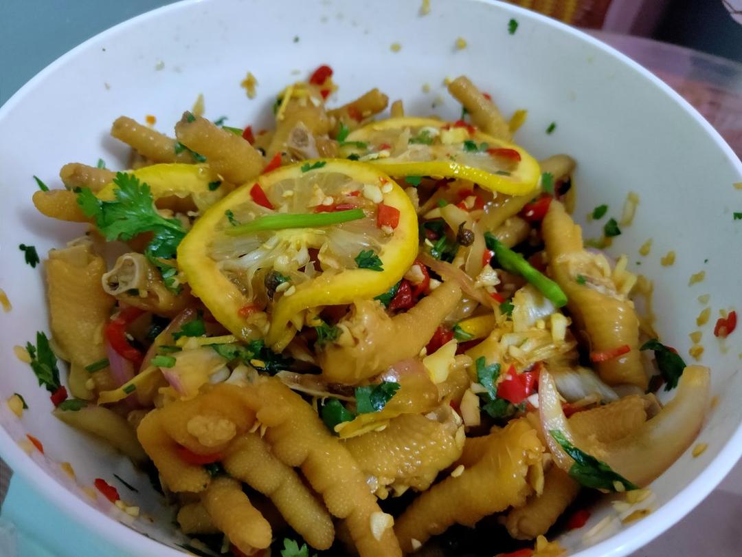 【柠檬酸辣鸡爪】自制超级无敌美味的网红鸡爪