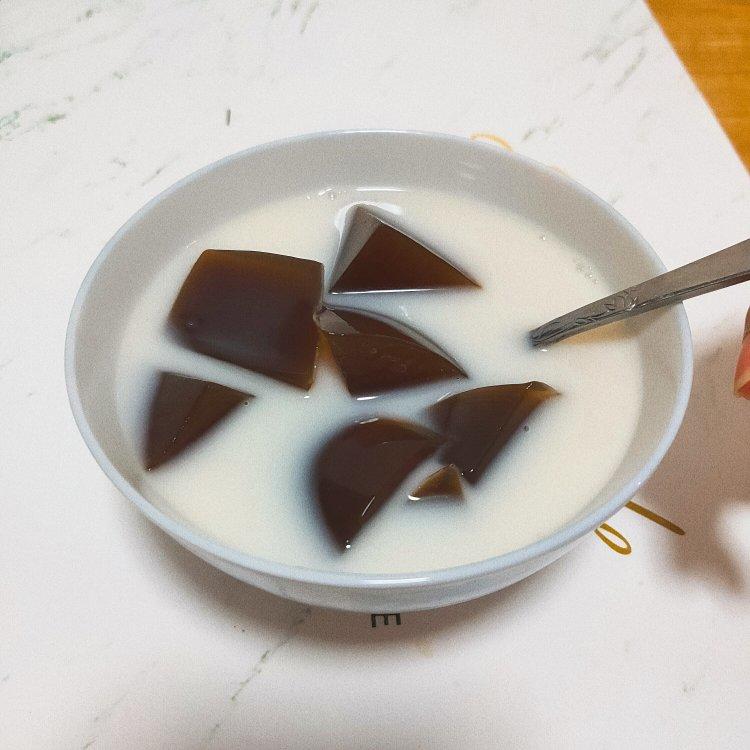 能够媲美米其林餐厅甜品的伯爵红茶冻