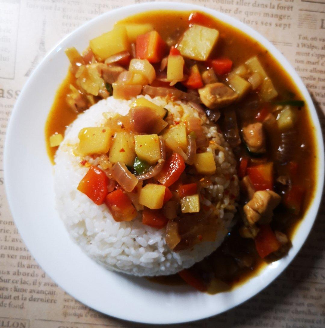 咖喱鸡肉饭