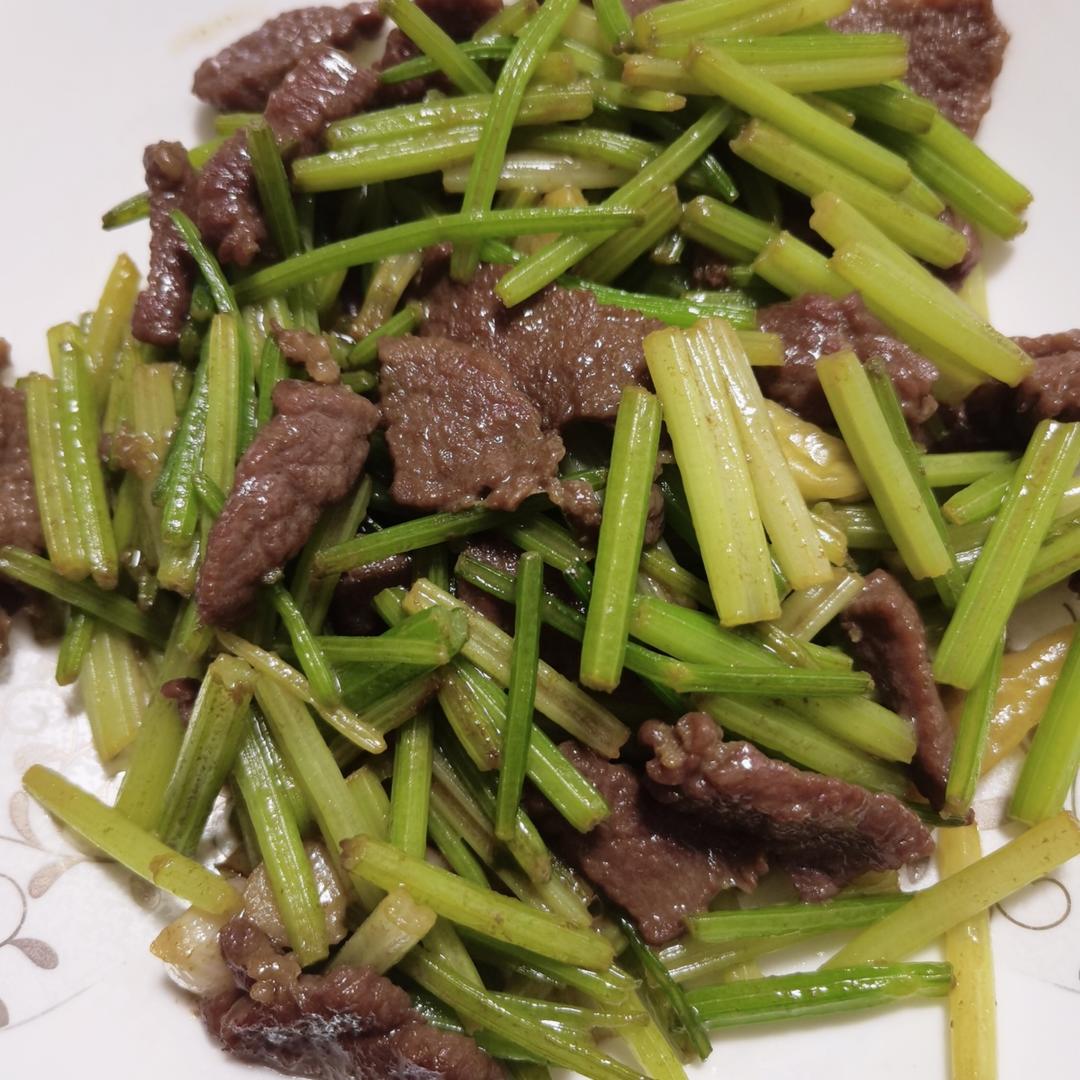 芹菜炒牛肉