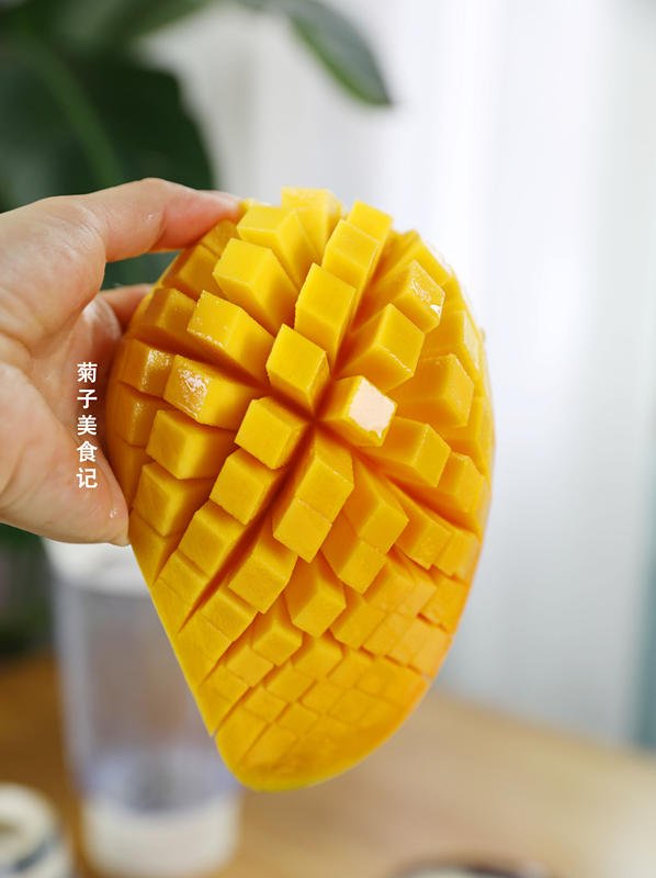 黑暗料理芒果汤圆的做法 步骤3