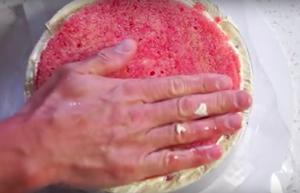 Fraisier Strawberry Cake 法式芙蕾杰草莓蛋糕的做法 步骤24