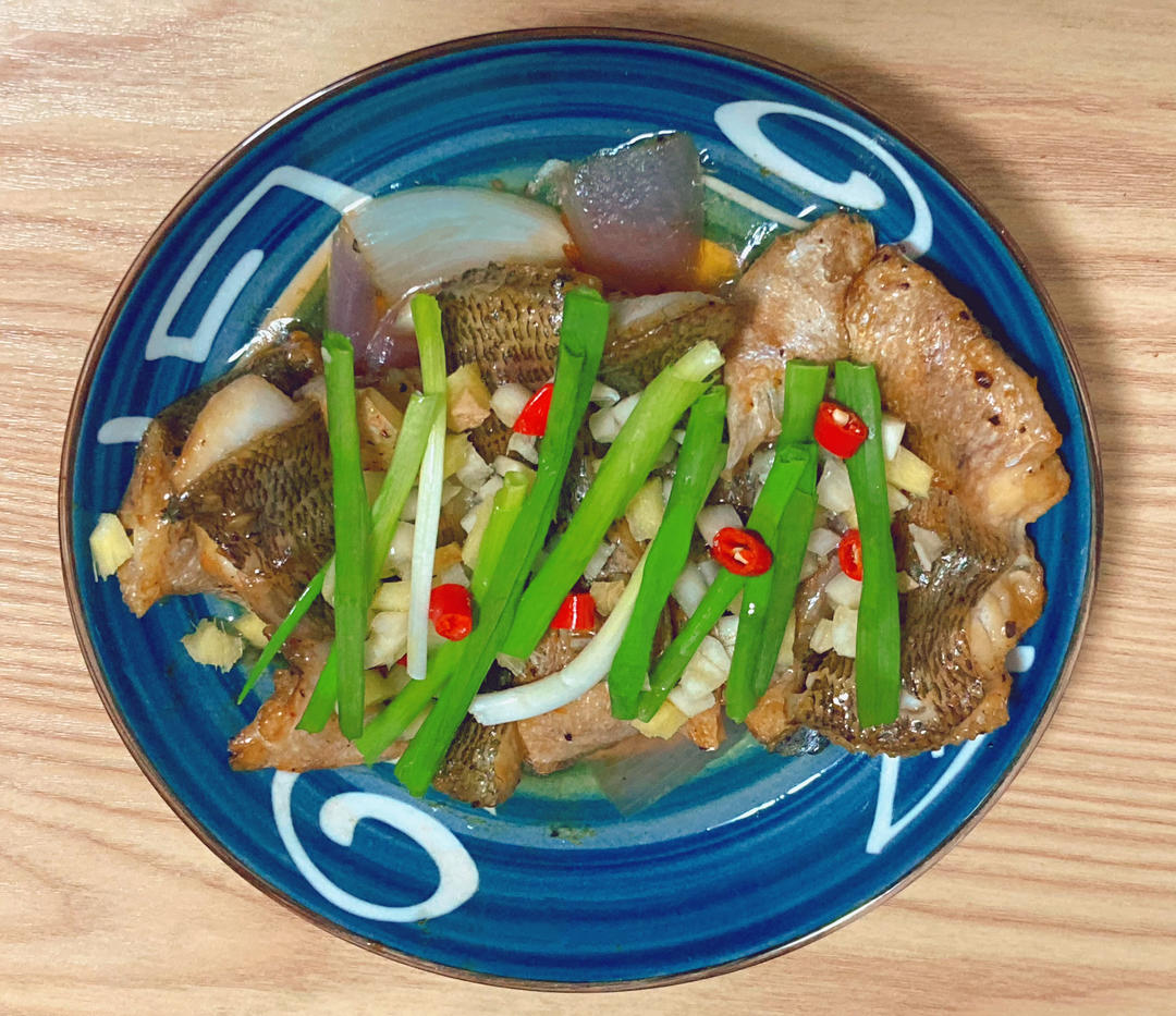 葱香焗鲈鱼