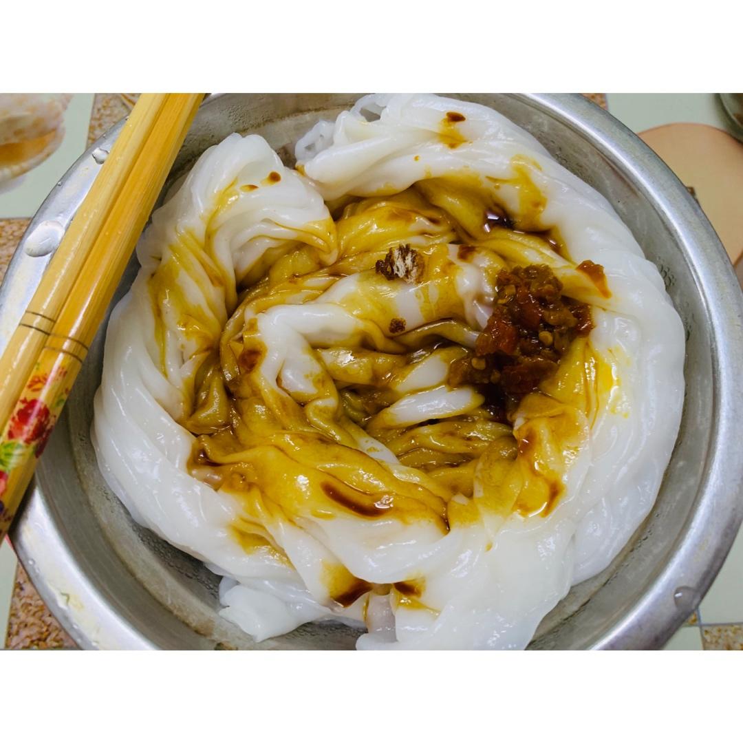 辣酱油布拉肠