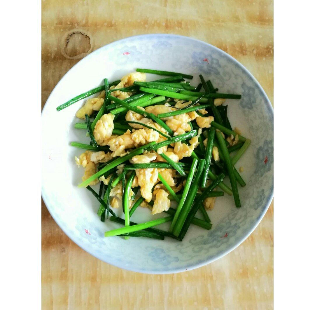 韭菜花炒鸡蛋