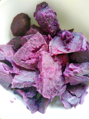 超级简单的紫薯卷的做法 步骤2